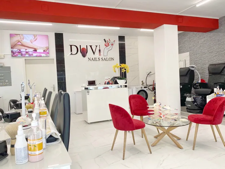 DUVI Nails Seefeld